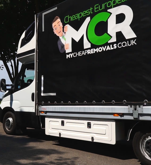 https://www.mycheapremovals.co.uk/wp-content/uploads/2019/04/van.jpg